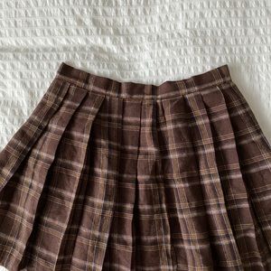 Brown plaid skirt